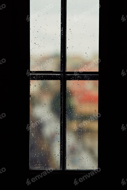Preview: Rainy day in the city