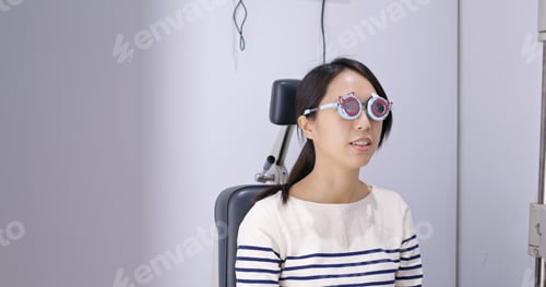 Preview: Woman visit the eye clinic undergo eye exam