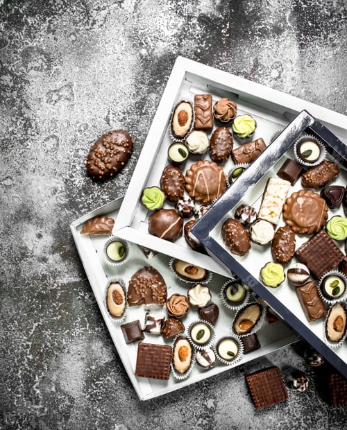 Preview: Chocolate sweets in boxes.