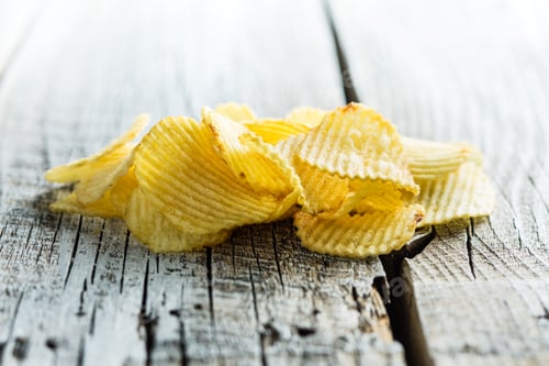 Preview: Crispy potato chips.