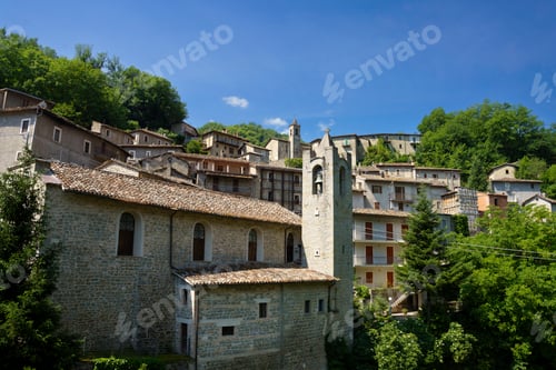 Preview: Old Salaria road near Ascoli Piceno, Marche, Italy: Quintodecimo