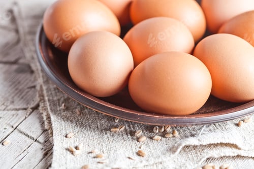 Preview: fresh brown eggs
