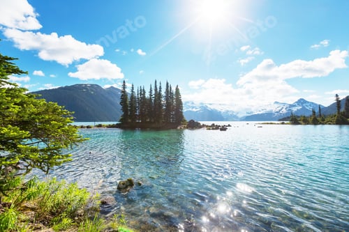 Preview: Garibaldi lake