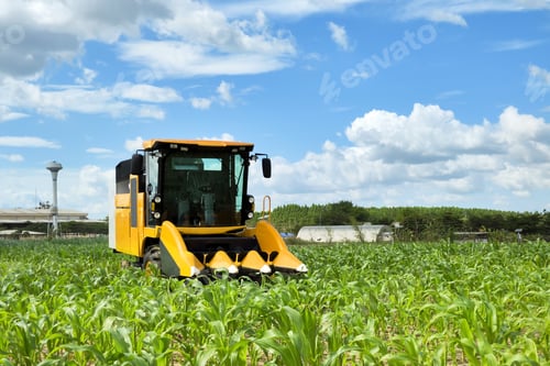 Preview: corn combine harvester tractor with robot automatic control grow and harvesting corn field farming.