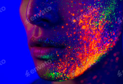 Preview: Fashion model with fluo painting on the face