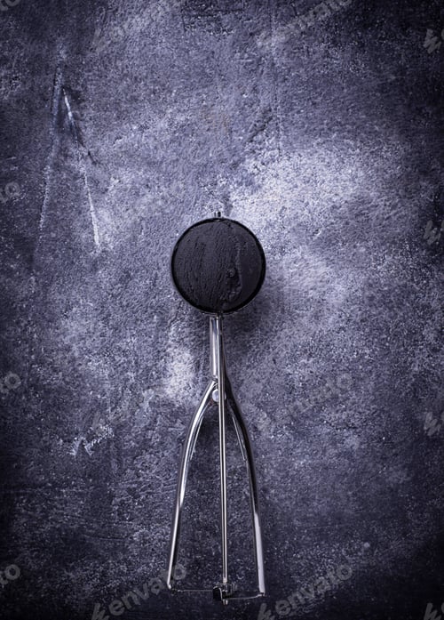 Preview: Black ice cream. Trendy food