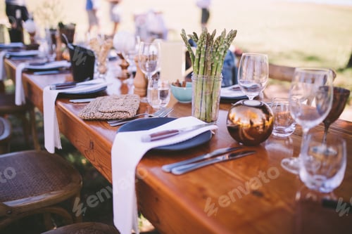 Preview: restaurant