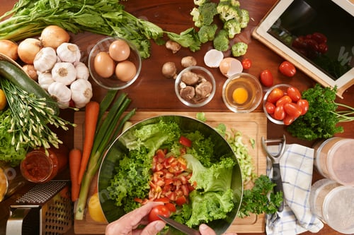 Preview: Making salad for lunch