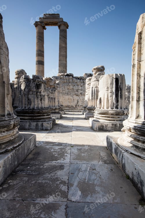 Preview: View of Temple of Apollo in antique city of Didyma, Aydin,Turkey
