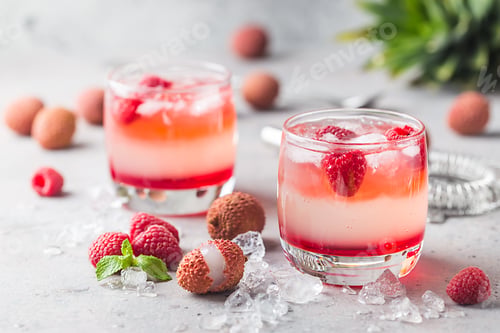 Preview: Cold lychee and raspberry cocktail