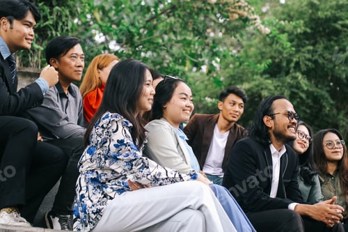 Preview: Businesspeople Outdoor