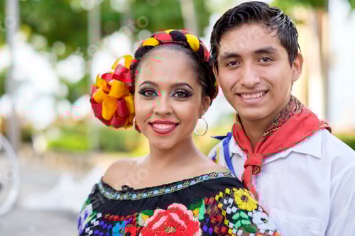 Vista previa: México, Jalisco, bailarín Xiutla, bailarines folclóricos mexicanos