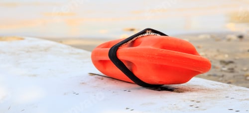 Preview: Rescue can on a sandy beach