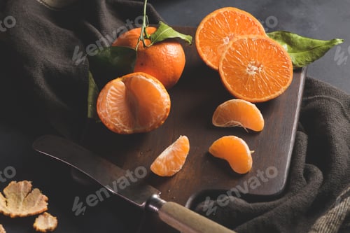 Preview: Fresh mandarin oranges or tangerines