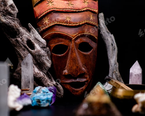 Preview: Wooden african mask and healing mineral crystal stones