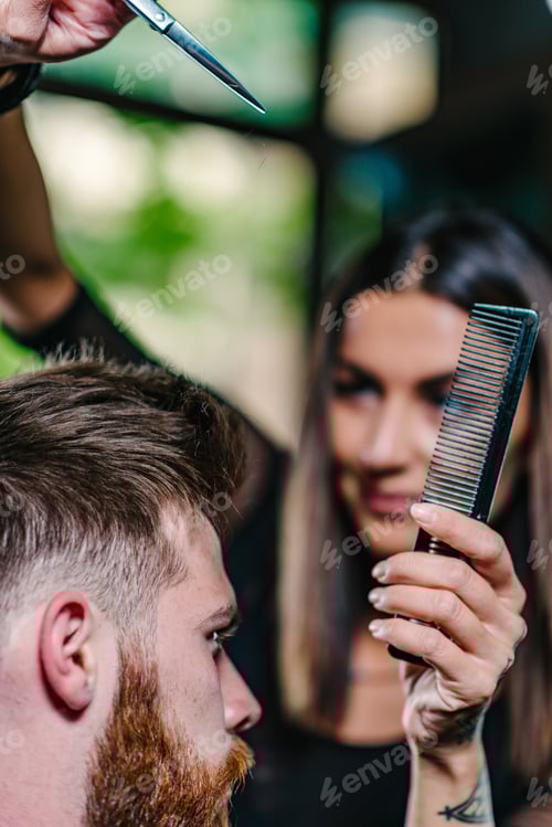 Preview: Hair styling