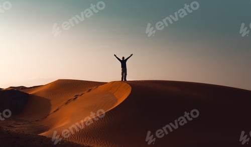 Preview: Happy Man in Desert