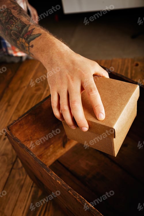 Preview: Gift boxes for holiday present