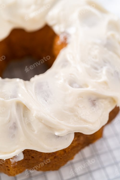 Preview: Pumpkin bunt cake