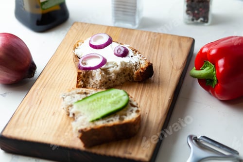 Preview: Sandwich making