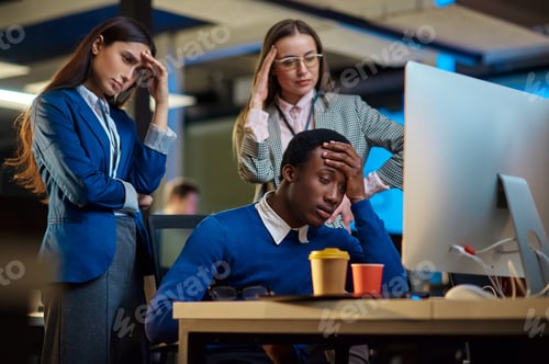 Preview: Tired managers talks in night office