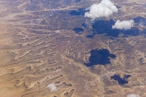 Preview: From high perspective, panorama of a New Mexico desert terrain