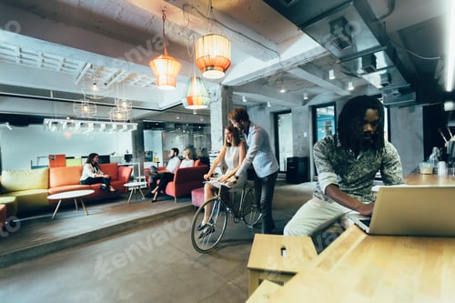 Preview: Modern cafe visited by various people