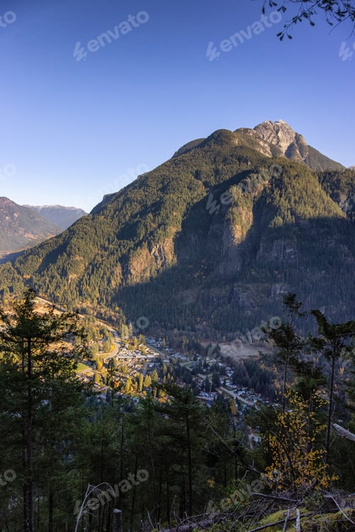 Preview: View of Hope, British Columbia, Canada