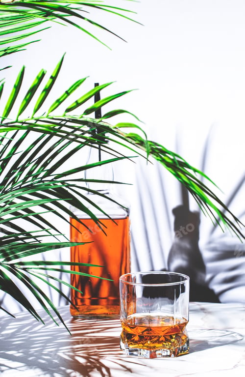 Preview: Irish blended barley whiskey n glass with bottle