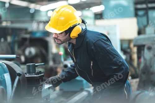 Preview: FACTORY WORKER