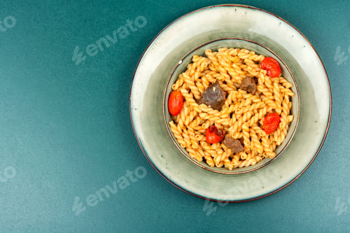 Preview: macaroni with meat.