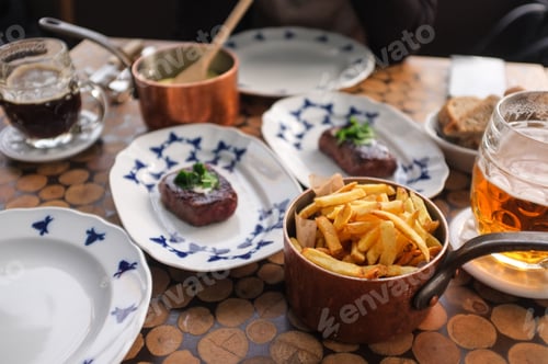 Vorschau: Beef steak with french fries