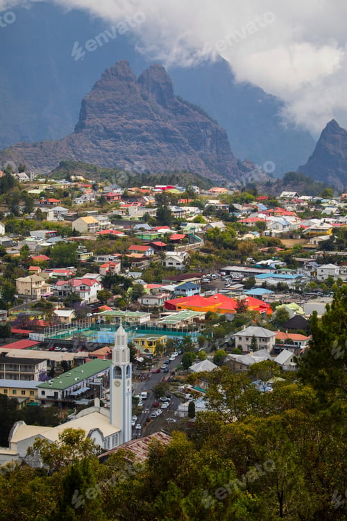 Preview: Elevated view of mountain valley village, Reunion Island