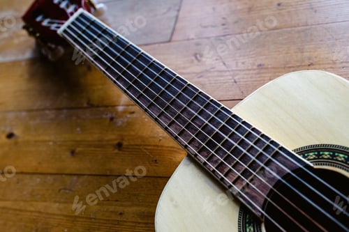 Preview: Children's guitar to learn to play