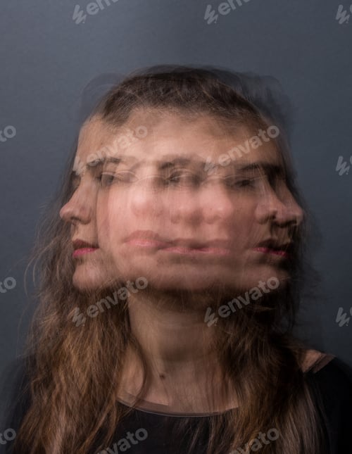 Preview: Attractive young confused woman