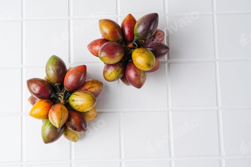 Preview: tamarillo fruit