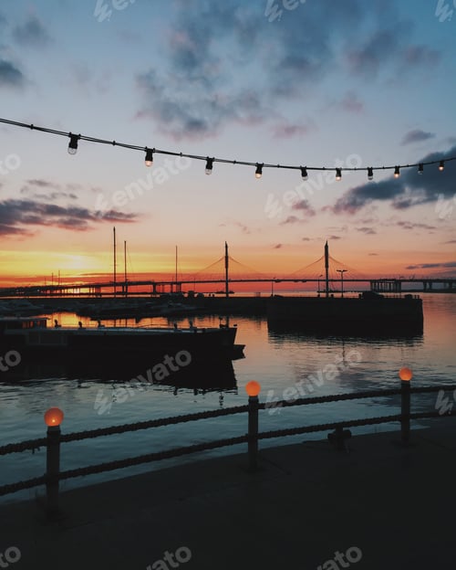 Preview: Quay in sunset lights