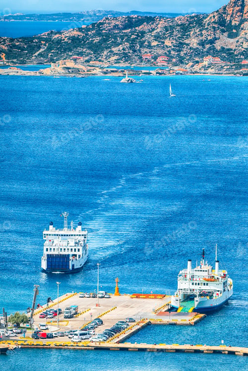 Preview: Unbelivable view on Palau port.