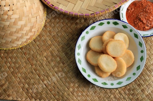 Preview: Ulen Ketan, Indonesian Traditional Snack Made from Steam Sticky Rice