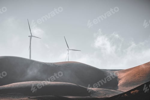 Preview: Wind turbines at the Altamont Pass. California, United States.