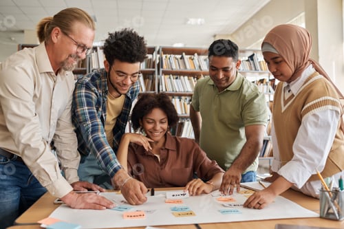 Preview: Migrant students learning English words