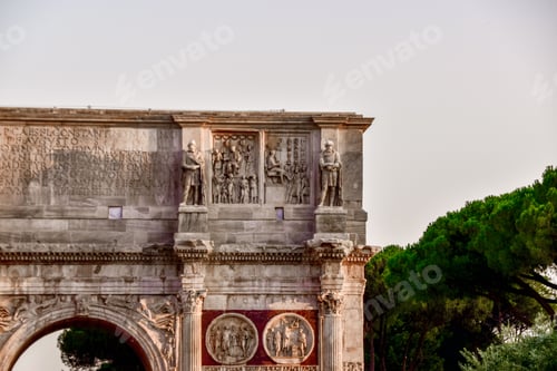 Preview: Vertical view of a part of the historic Arch of Constantine