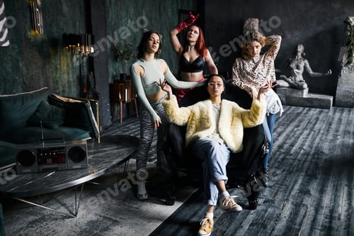 Preview: Vogue Crew with Father