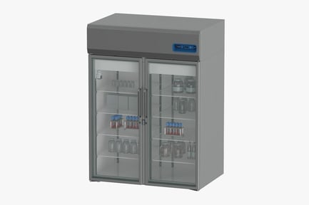 Preview: Laboratory Double Door Refrigerator, Glass Front, In Use