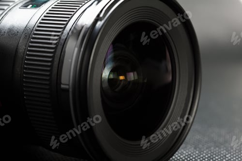 Preview: digital SLR camera