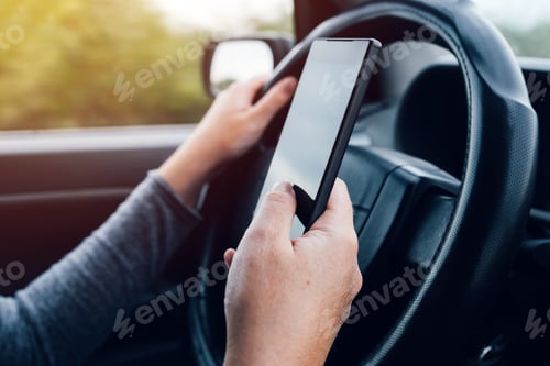 Preview: Mobile Phone in a Car, Using GPS Device