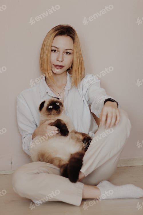 Preview: Portrait girl