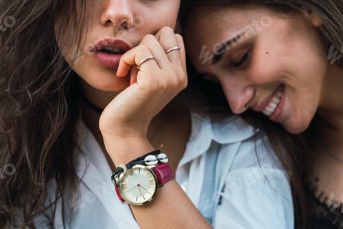 Preview: Young woman wearing arm wrist