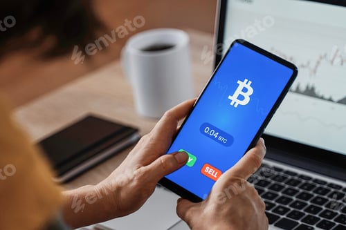 Preview: Young trader woman using exchange crypto currency app on smartphone - Stock market investor