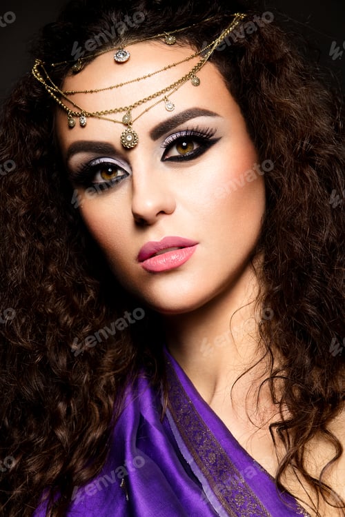 Preview: Beauty fashion model girl with bright makeup